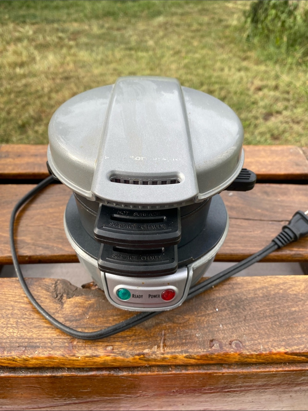 Hamilton Beach Breakfast Sandwich Maker (model 25475) TESTED Working